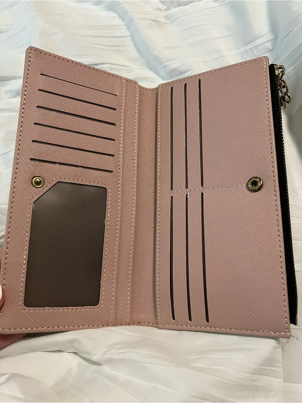 N/A black wallet